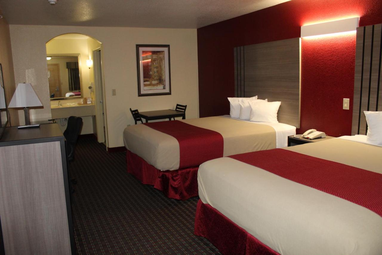 Scottish Inns ฟอร์ตเวิร์ท ภายนอก รูปภาพ