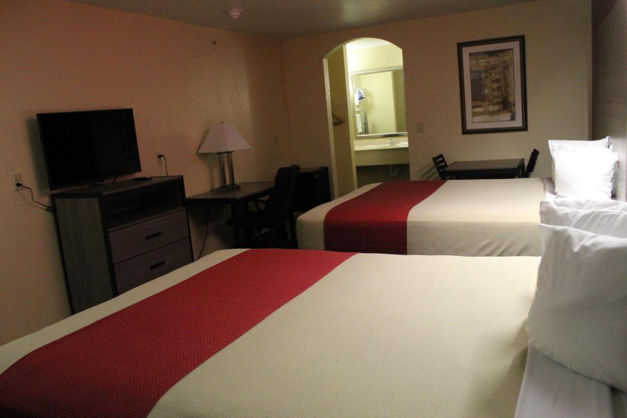 Scottish Inns ฟอร์ตเวิร์ท ภายนอก รูปภาพ