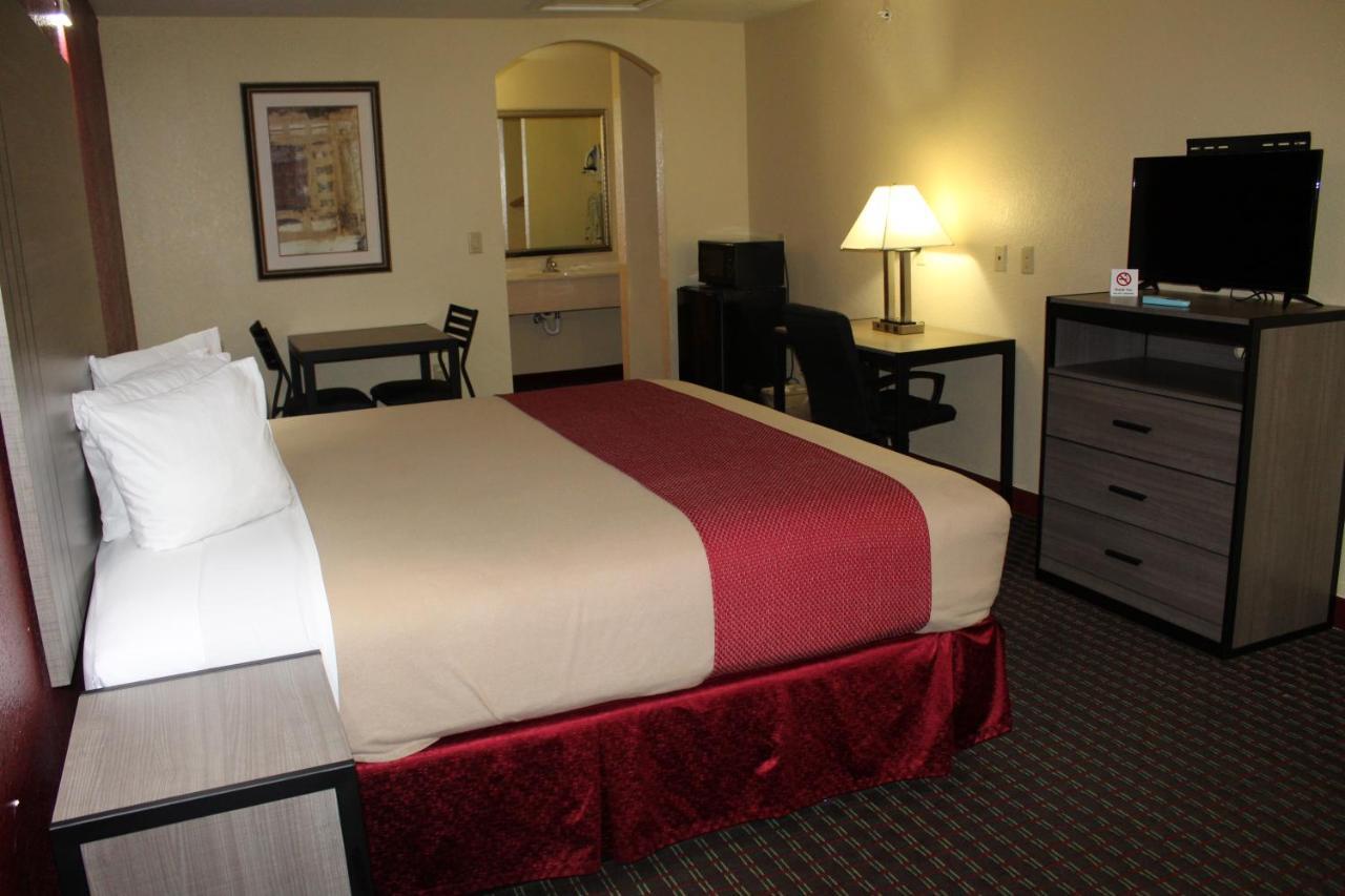 Scottish Inns ฟอร์ตเวิร์ท ภายนอก รูปภาพ