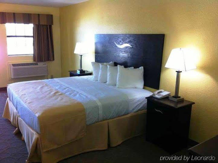 Scottish Inns ฟอร์ตเวิร์ท ภายนอก รูปภาพ