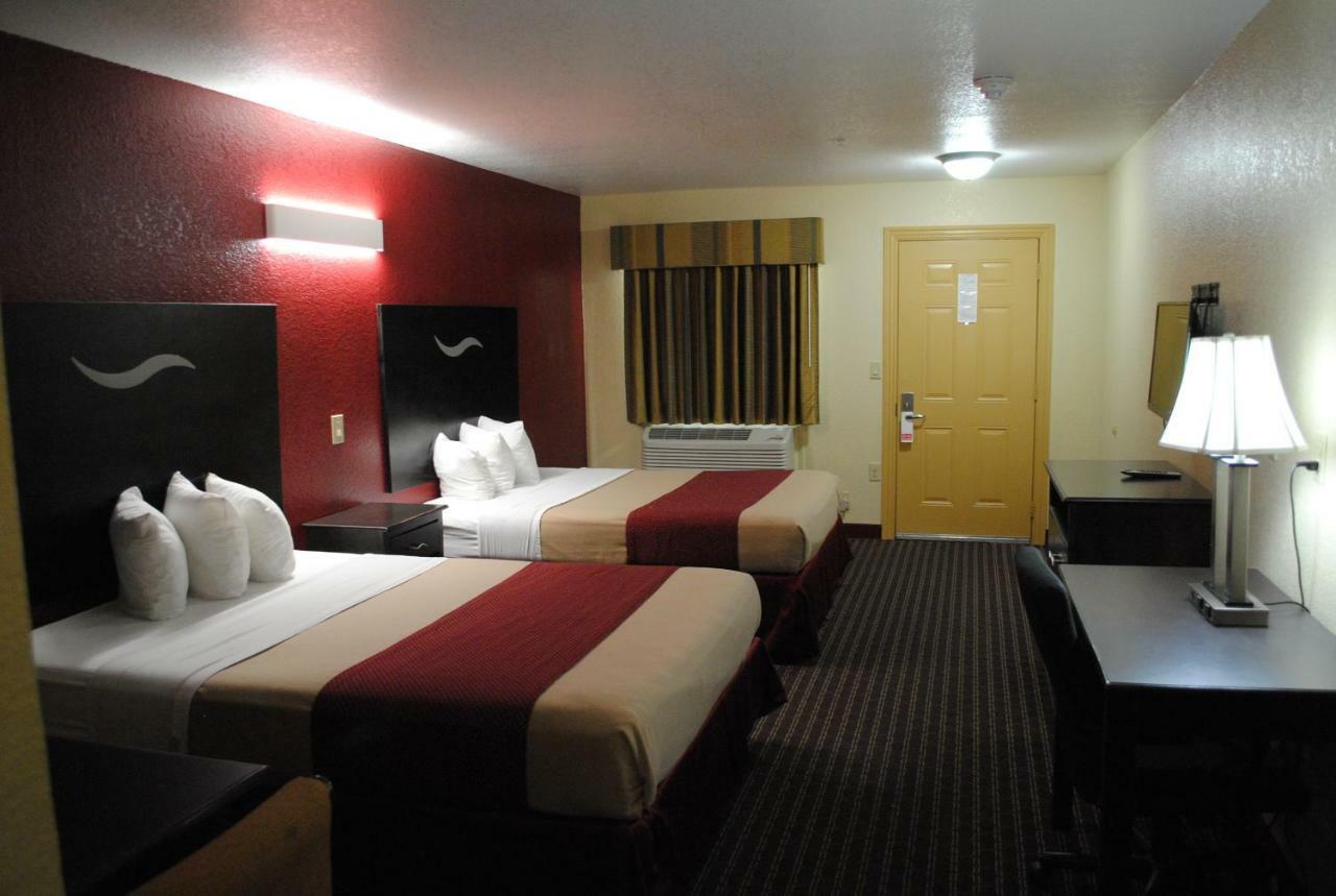 Scottish Inns ฟอร์ตเวิร์ท ภายนอก รูปภาพ